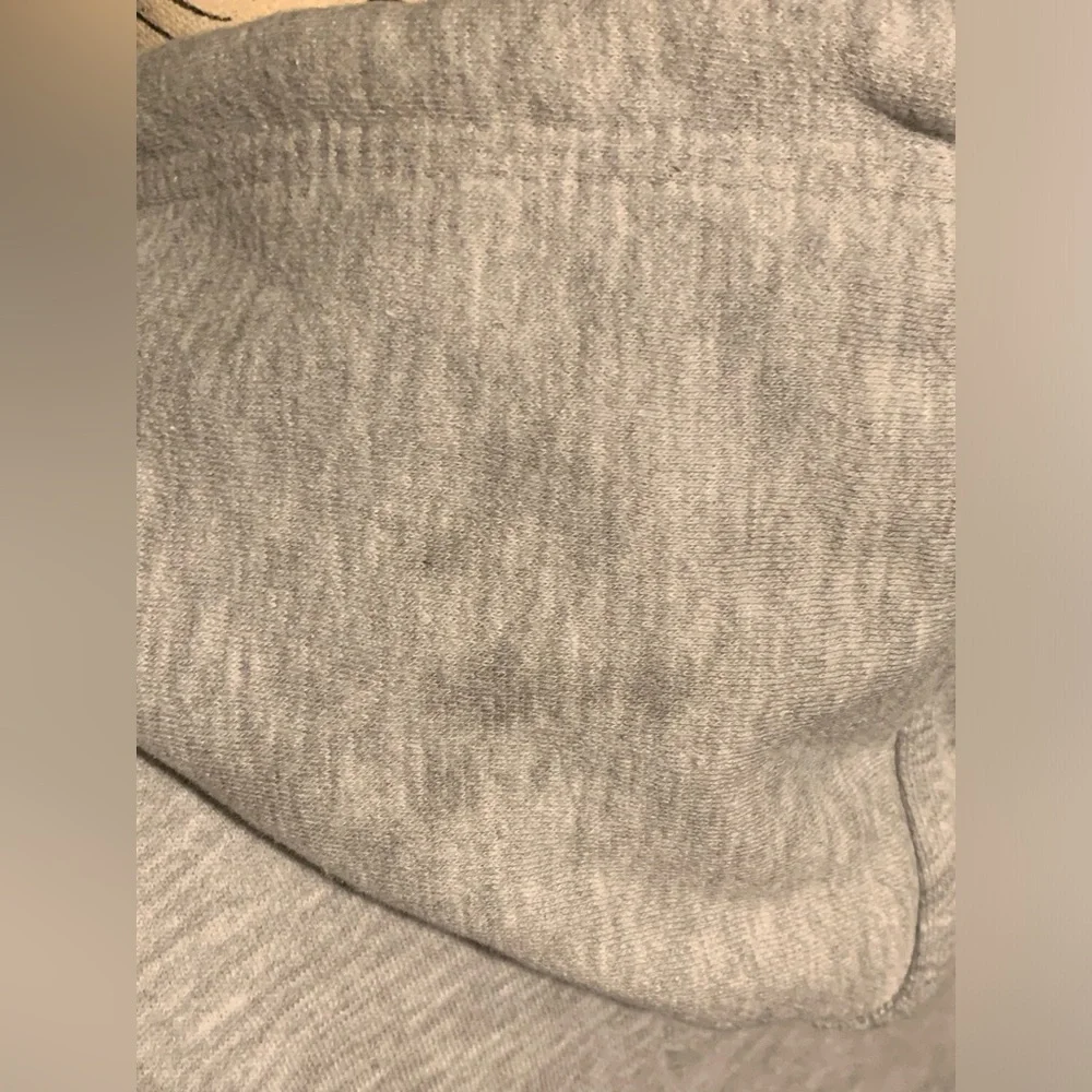 Yellowstone Dutton Ranch Wear the Brand Gray S Hooded Sweatshirt - Picture 8 of 13